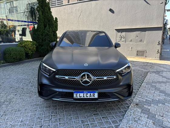 MERCEDES-BENZ GLC 300 2.0 MHEV AMG LINE COUPÉ 4MATIC 9G-TRONIC
